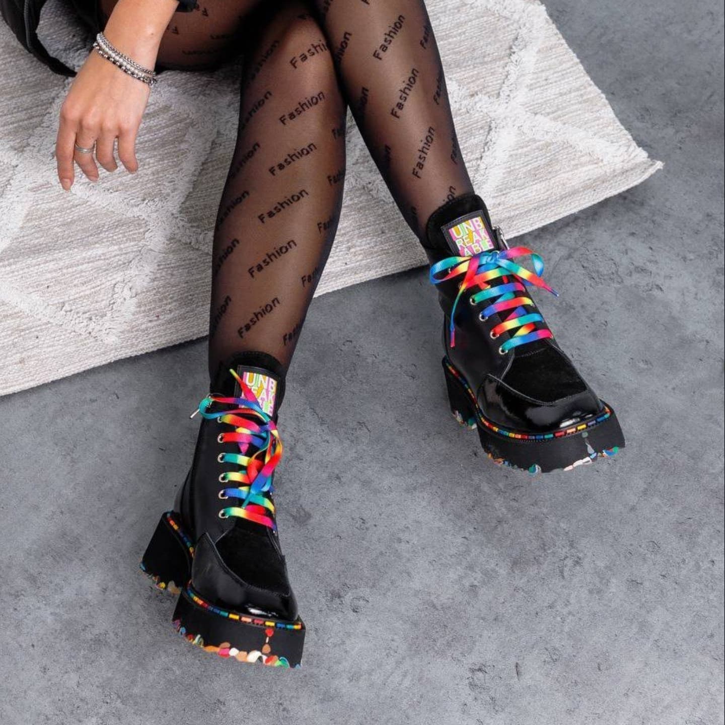 Colorful and versatile casual women's shoes