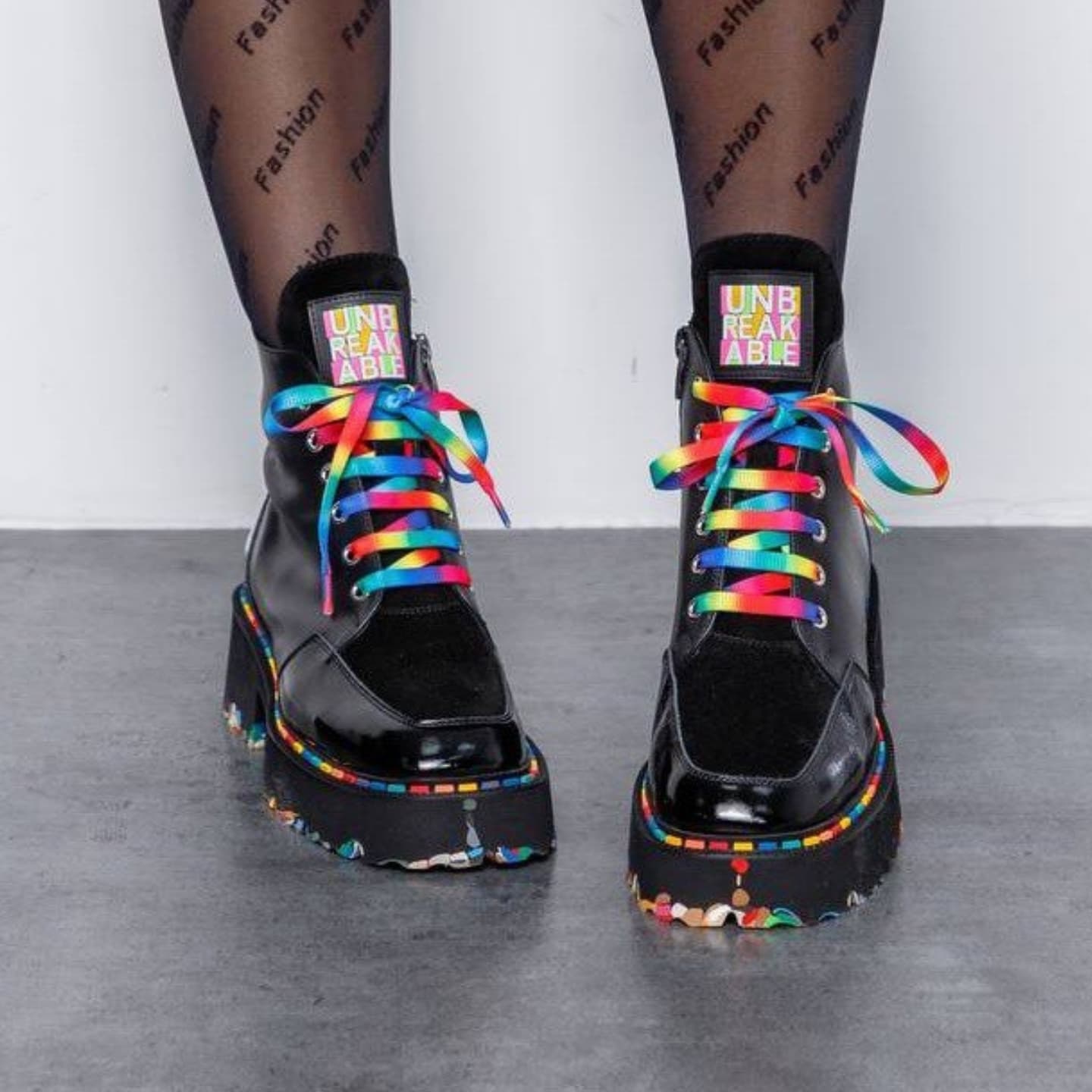 Colorful and versatile casual women's shoes