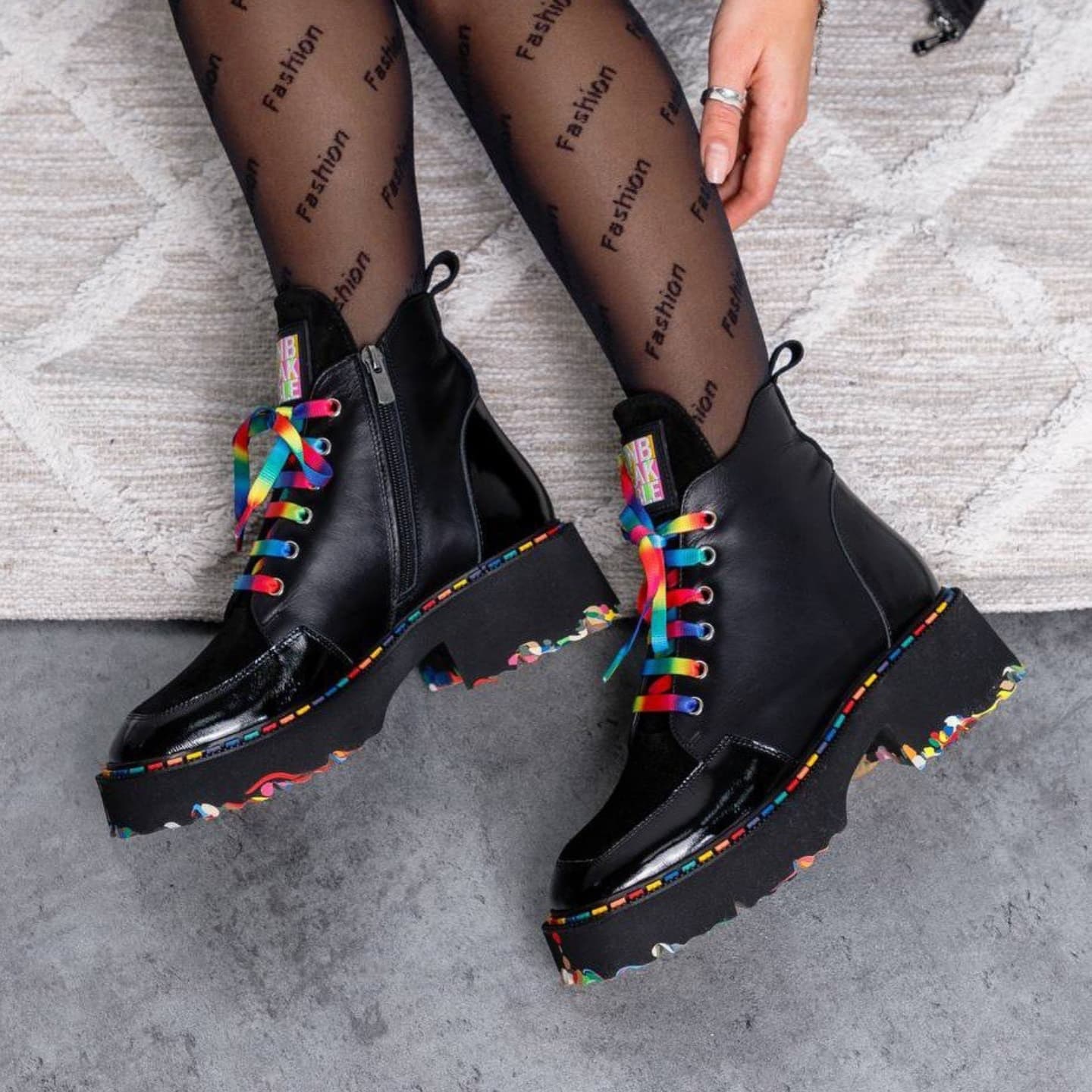 Colorful and versatile casual women's shoes