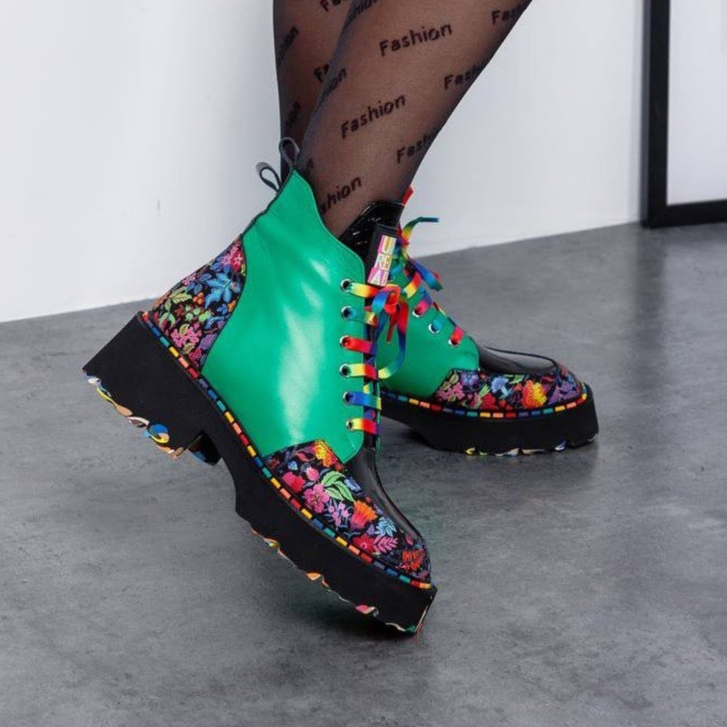 Colorful and versatile casual women's shoes