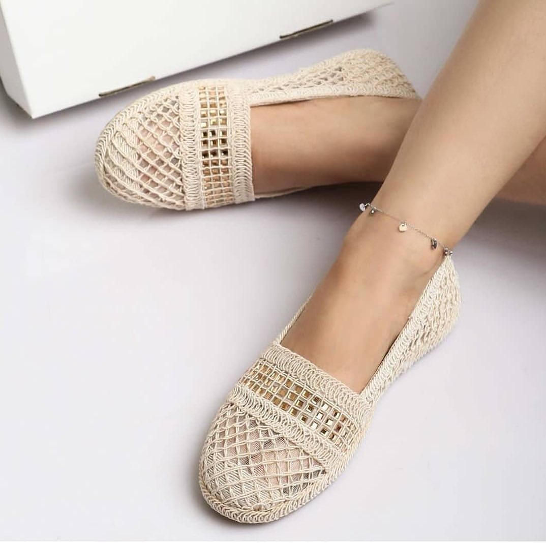 Chic hollow breathable casual women's shoes