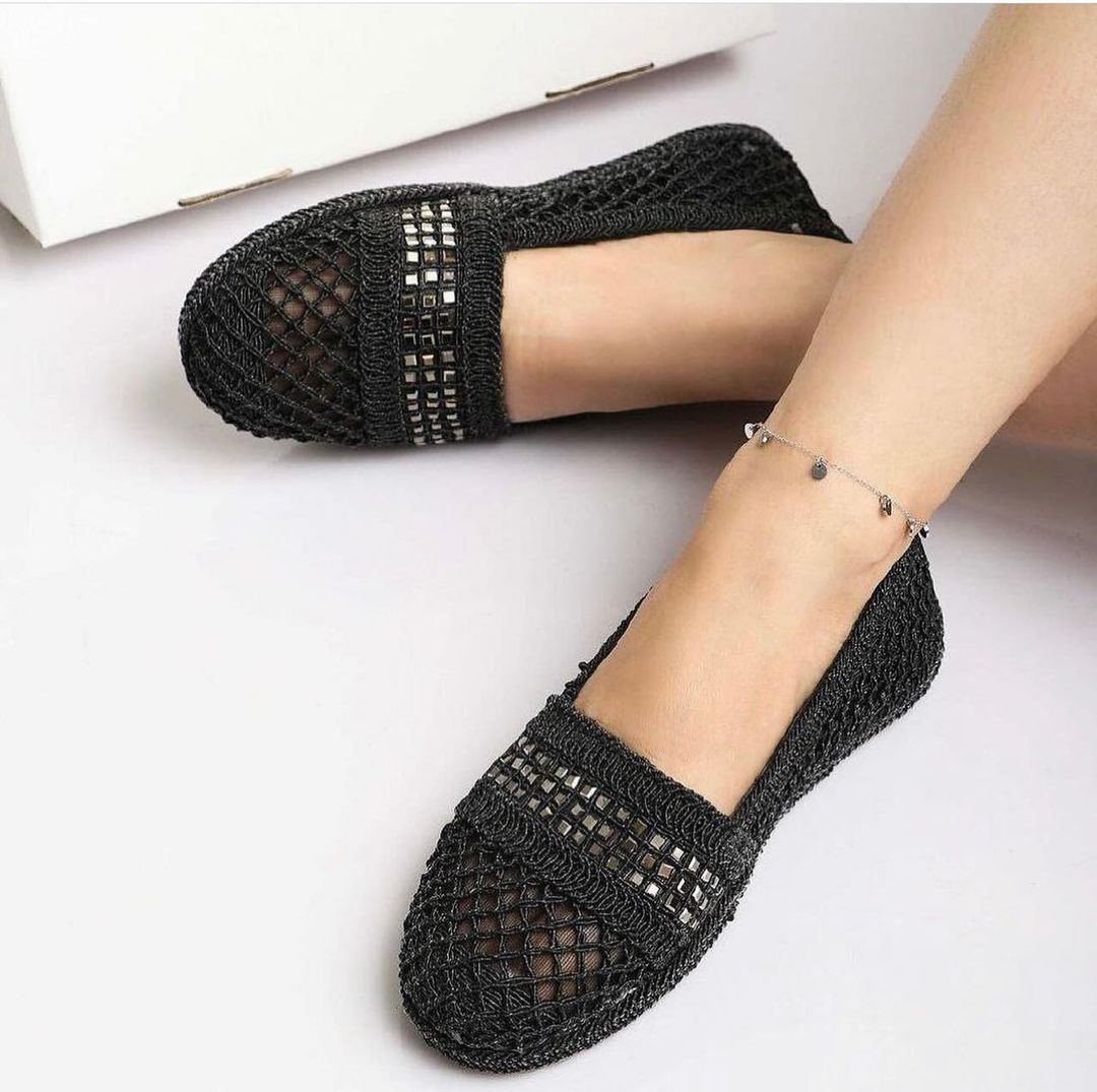 Chic hollow breathable casual women's shoes