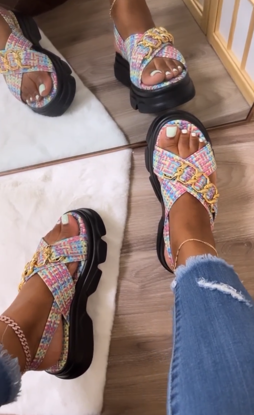 Chic colorful braided cross buckle sandals