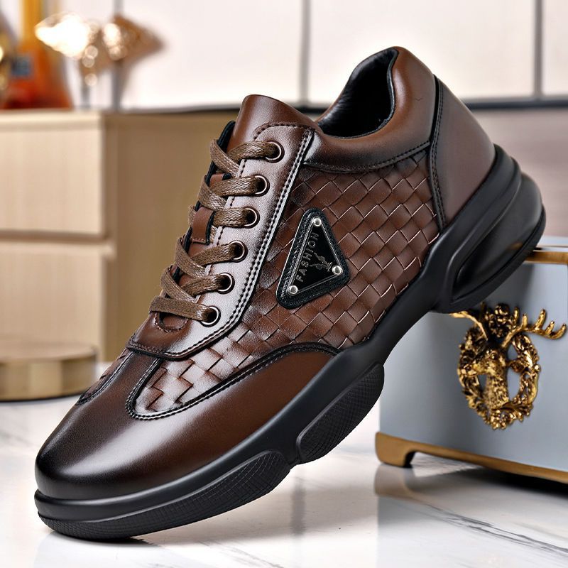 Versatile leather casual men's shoes