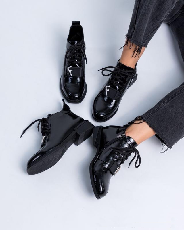 Genuine patent leather lace-up boots