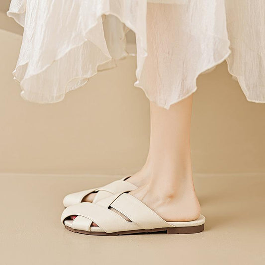 Women's Summer Retro Fashion Soft Bottom Flat Sandals