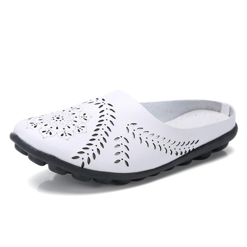 Low-top flat-soled hollow beanie women's shoes