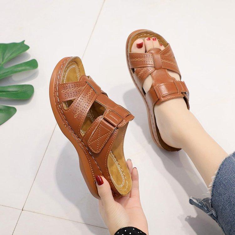 Wettable water sandals for women retro fashion wedges